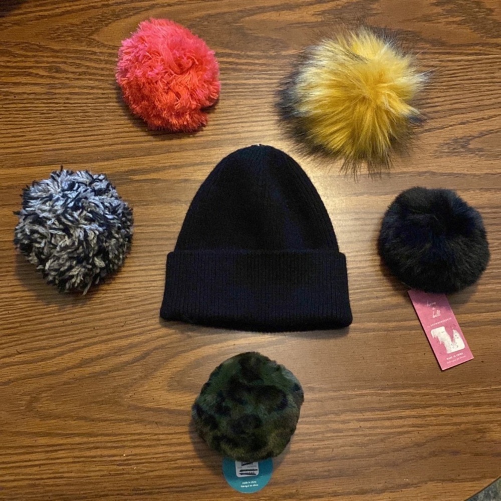 Anthropologie Pick a Pom Beanie